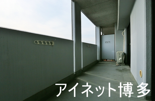 バルコニー　日当たり良好バルコニー