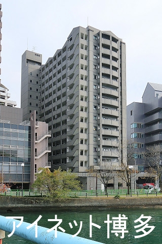 建物外観　最寄り徒歩圏内の人気ファミリーマンションです！