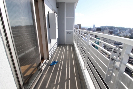 バルコニー　※別部屋の写真です