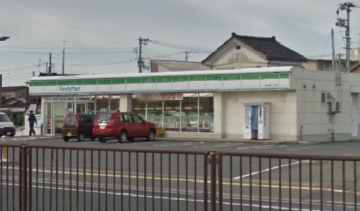 コンビニ　ファミリーマート酒田新橋一丁目店（コンビニ）まで393m