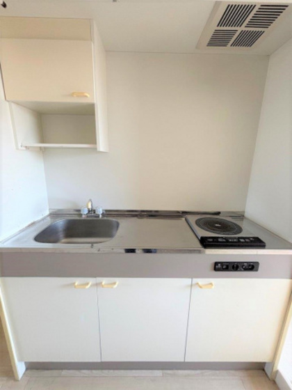 キッチン　※別部屋の写真です