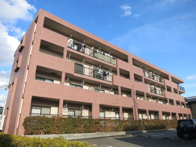 建物外観　外観は落ち着いています
