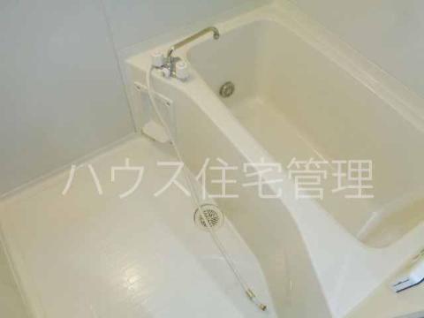 バス・シャワールーム　バス