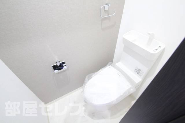 トイレ　※３Ａ号室撮影