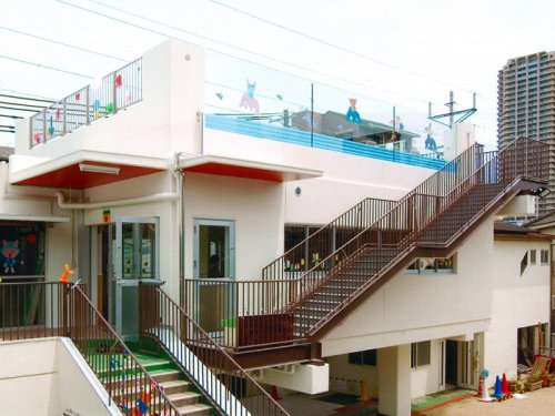 幼稚園・保育園　愛育保育園（幼稚園・保育園）まで247m