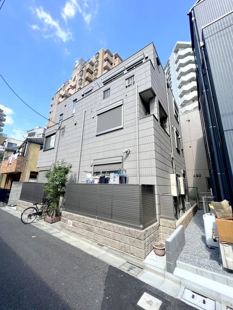 建物外観　耐震構造の旭化成ヘーベルメゾン