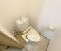 トイレ　洗浄機能付きトイレです。