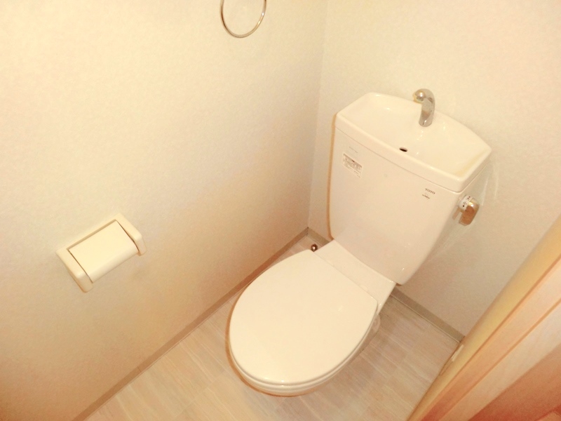 トイレ　バストイレ別でおすすめです☆