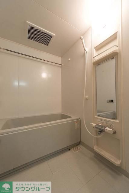 バス・シャワールーム　※写真は同タイプ住戸です。