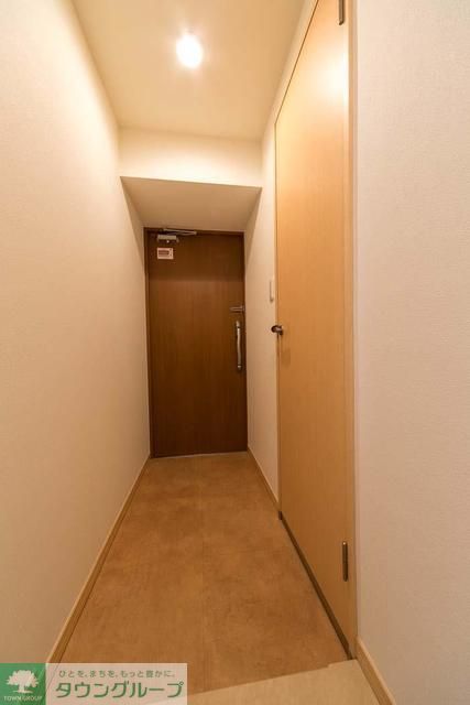 玄関　※写真は同タイプ住戸です。