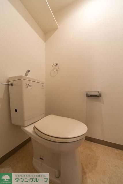 トイレ　※写真は同タイプ住戸です。