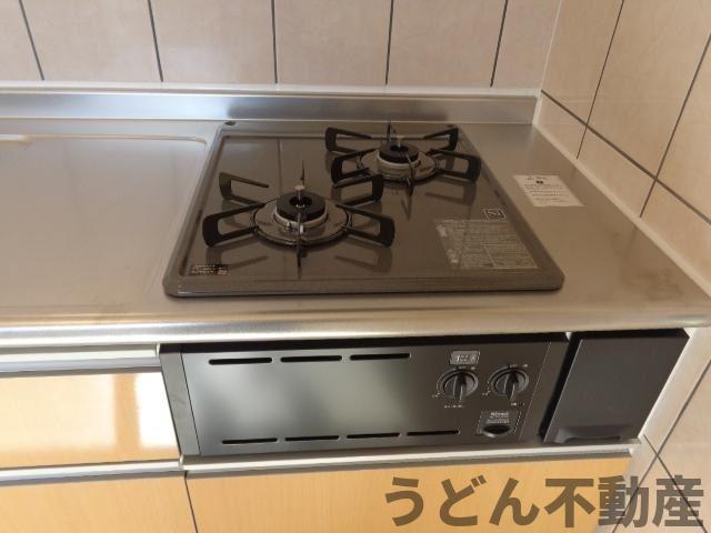 キッチン　うどん県のお部屋探しはうどん不動産へ うどんちゃんとLINE