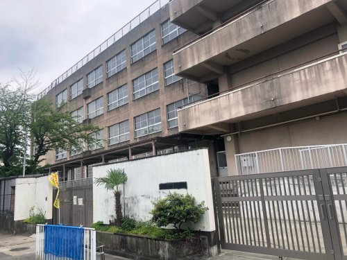 小学校　東大阪市立岩田西小学校（小学校）まで523m