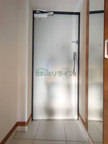 玄関　同じ間取り（別部屋）