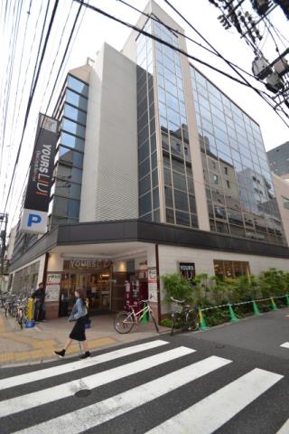 スーパー　（株）ユアーズ／ＬＩＶＩ広島本通店（スーパー）まで499m