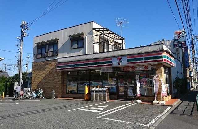 コンビニ　セブンイレブン杉並高井戸東4丁目店（コンビニ）まで282m