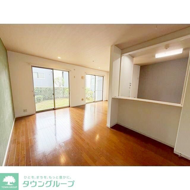 居室・リビング　★お部屋探しは株式会社タウンハウジング東京まで★