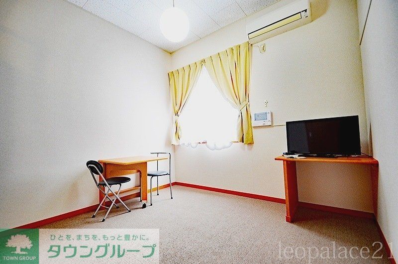 居室・リビング　同タイプ写真