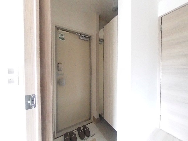 玄関　※同物件他部屋写真です※