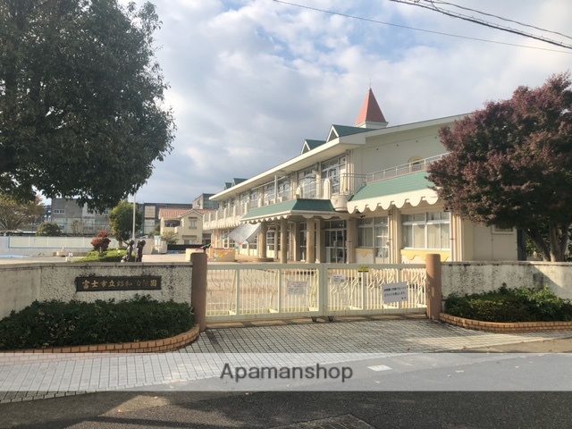 幼稚園・保育園　昭和幼稚園（幼稚園・保育園）まで400m
