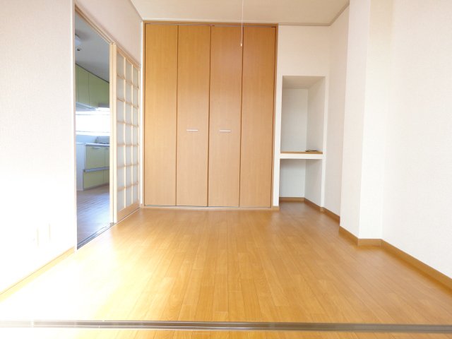 その他共有部分　洋室4.5帖！
