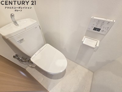 トイレ　温水洗浄便座付きでおすすめ！