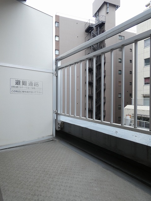 バルコニー　バルコニー