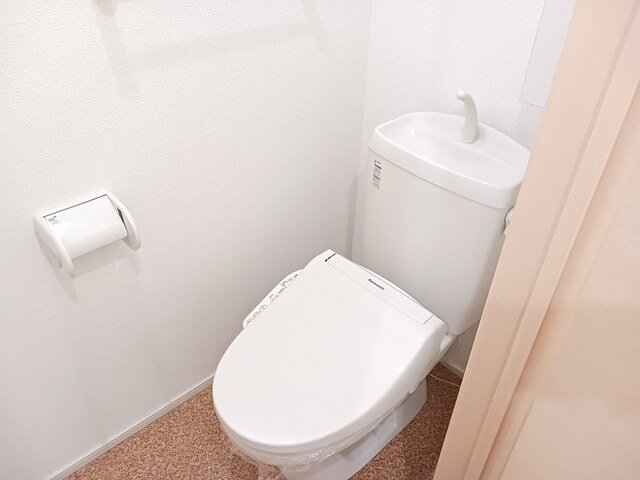 トイレ　コンパクトで使いやすいトイレです
