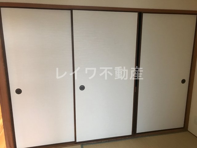 収納　ちょっとした収納スペースも充実しています