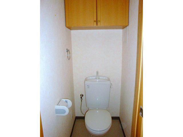 トイレ　室内写真は別部屋の写真です。
