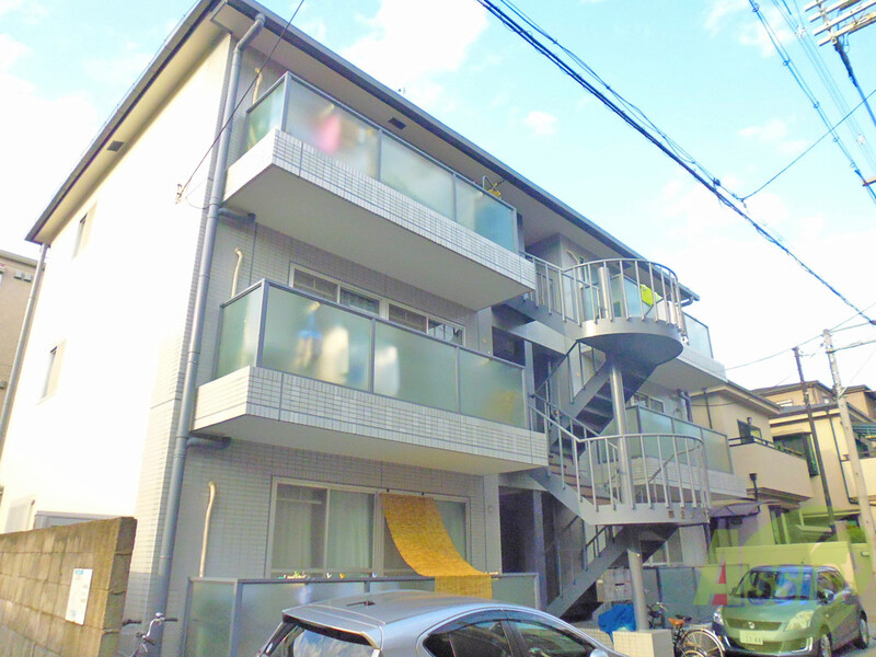 建物外観　豊中市岡上の町「第２メゾンユタカ」