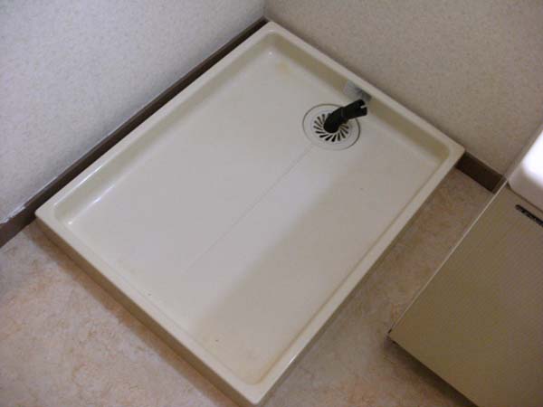 洗面設備　使いやすい洗面所です