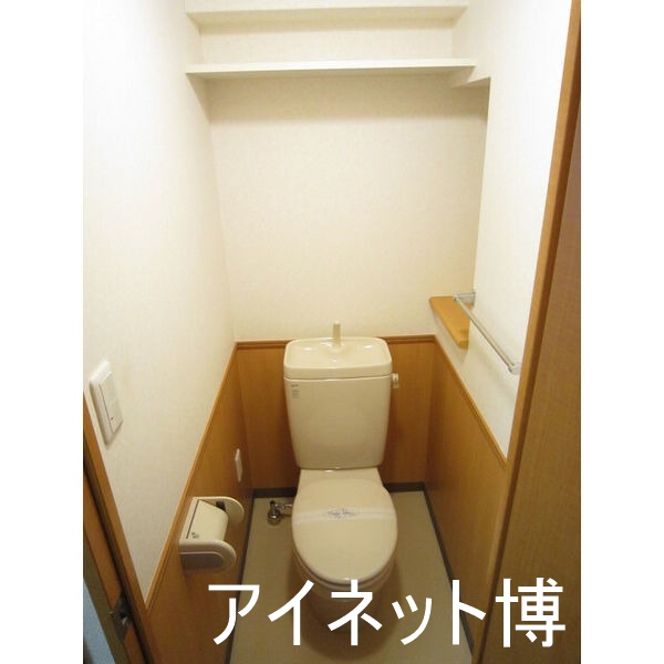 トイレ　清潔感のある空間です。