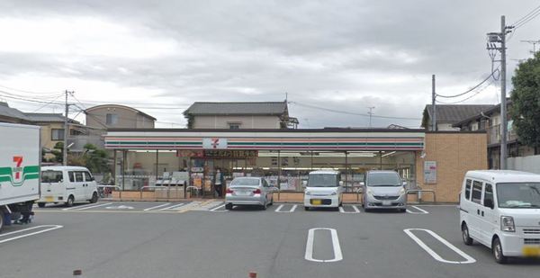 コンビニ　セブンイレブン東大阪森河内西2丁目店（コンビニ）まで382m