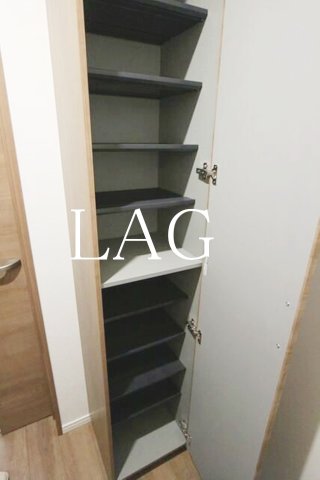 玄関　玄関です。