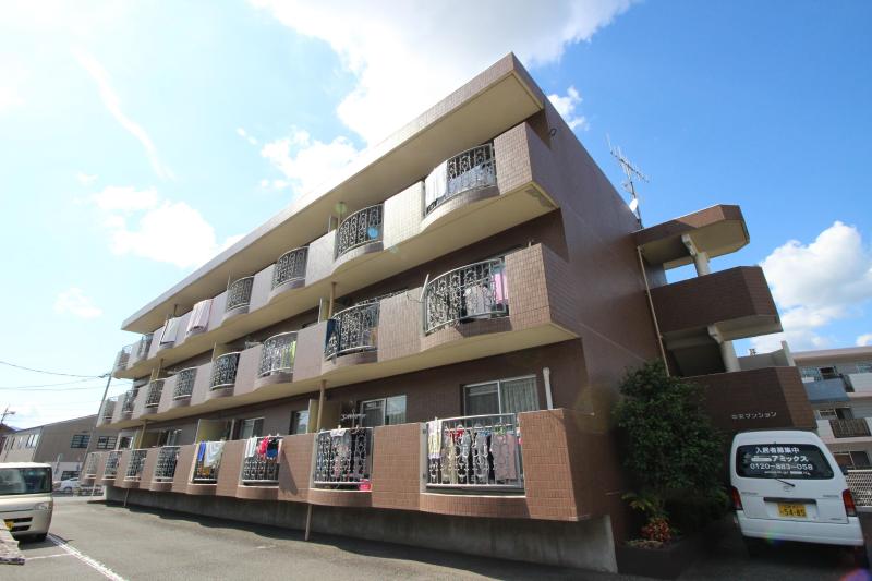 建物外観　中央マンション　建物外観
