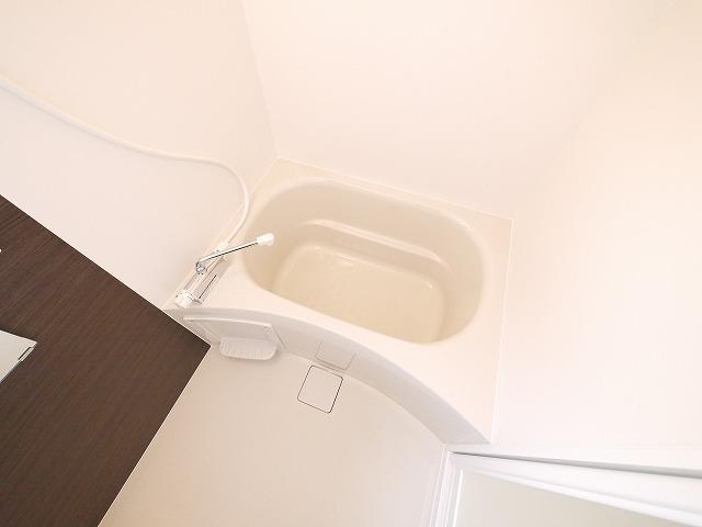 バス・シャワールーム　お風呂で日々の疲れを落としましょう