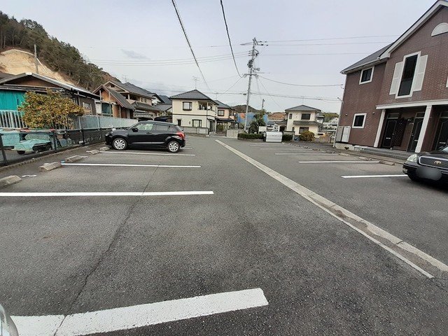 駐車場　駐車スペースもあります