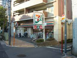 コンビニ　セブンイレブン 豊島東池袋5丁目店（コンビニ）まで634m