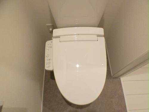 トイレ　別建物同型