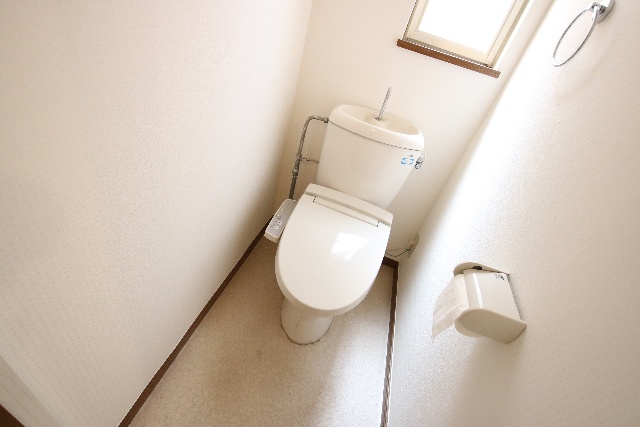 トイレ　別室の参考写真です。※現況優先
