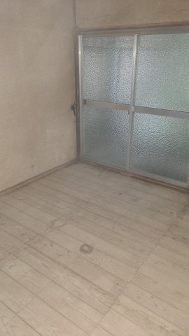 居室・リビング　板間になります