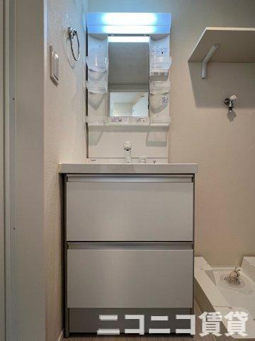 洗面設備　別号室イメージの為、現状を優先致します。