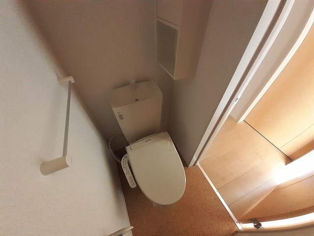 トイレ　トイレもきれいです