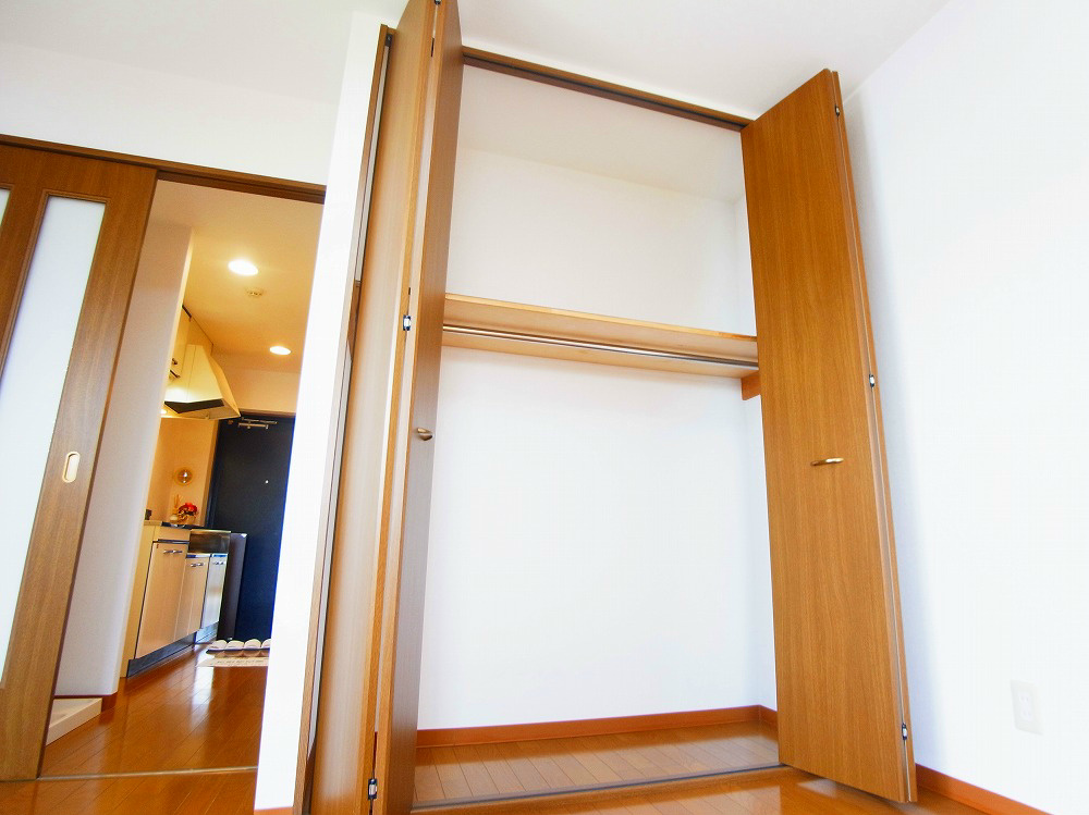 収納　同棟別部屋写真