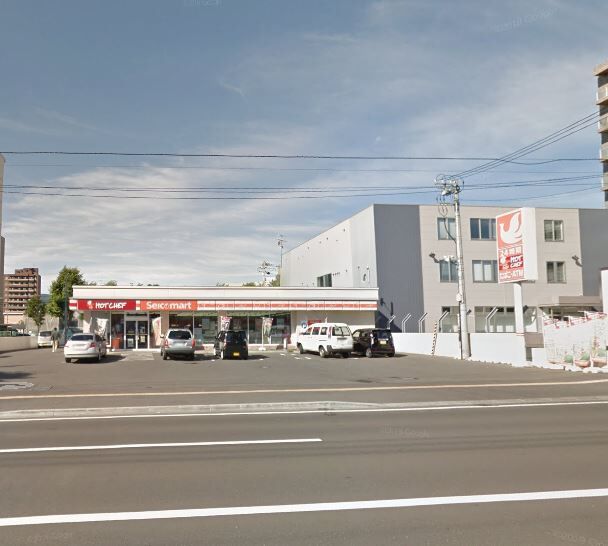 コンビニ　セイコーマート二十四軒4条西店（コンビニ）まで288m