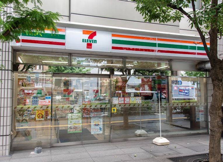 コンビニ　セブン-イレブン 神谷町駅東店（コンビニ）まで106m