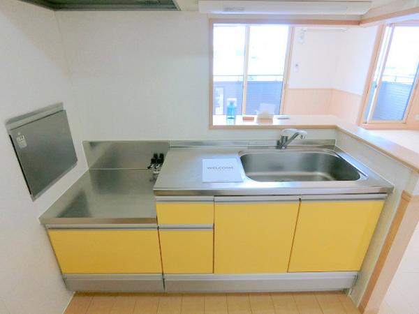 キッチン　写真は別のお部屋のイメージです　現況優先