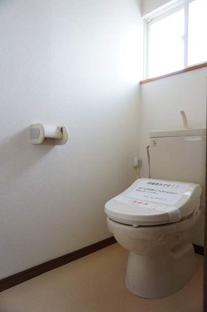 トイレ　トイレ※同タイプ参考写真