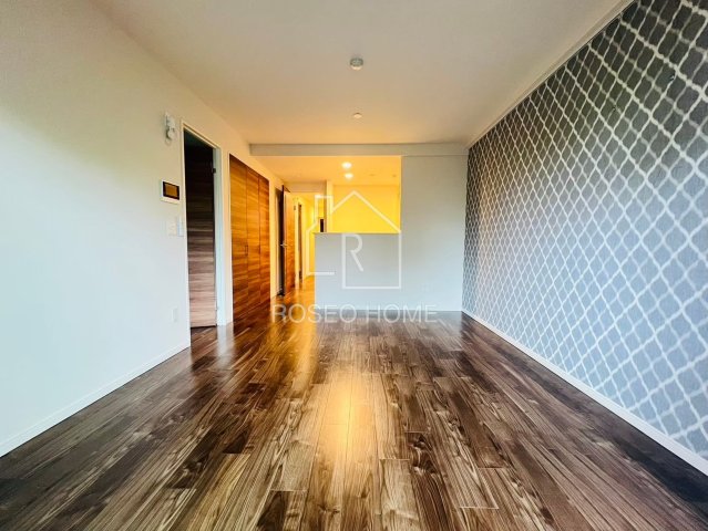 居室・リビング　同マンション別部屋：参考写真